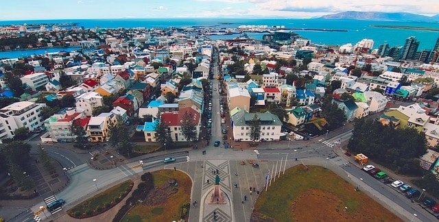 Bekijk Reykjavik in IJsland