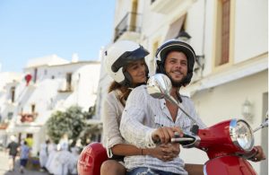 Met de scooter door Ibiza-Stad