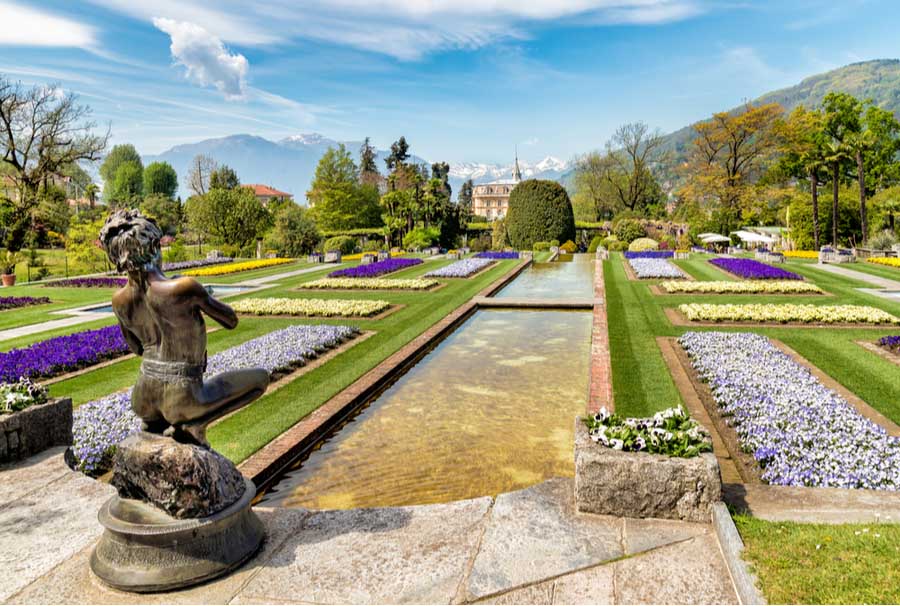 Botanische tuinen van Villa Taranto met standbeeld