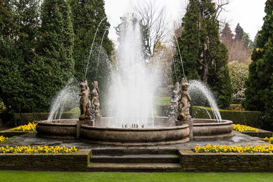 Botanische tuinen van Villa Taranto met fontein