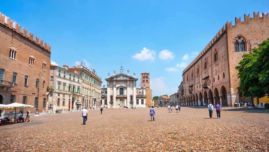 Piazza delle Erbe in Mantua