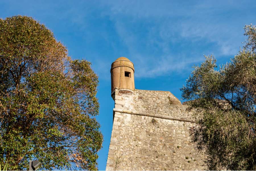 Wachttoren op het kasteel San Giorgio in La Spezia